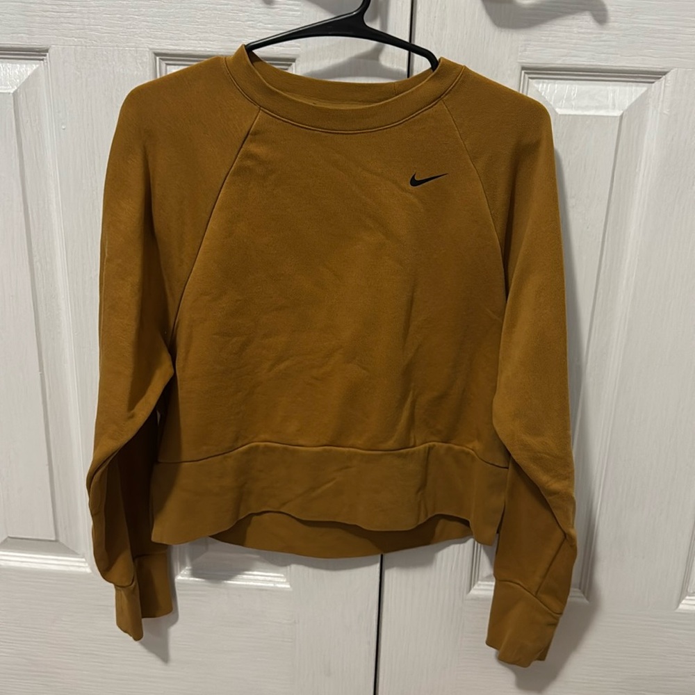 Nike dri fit sweatshirt